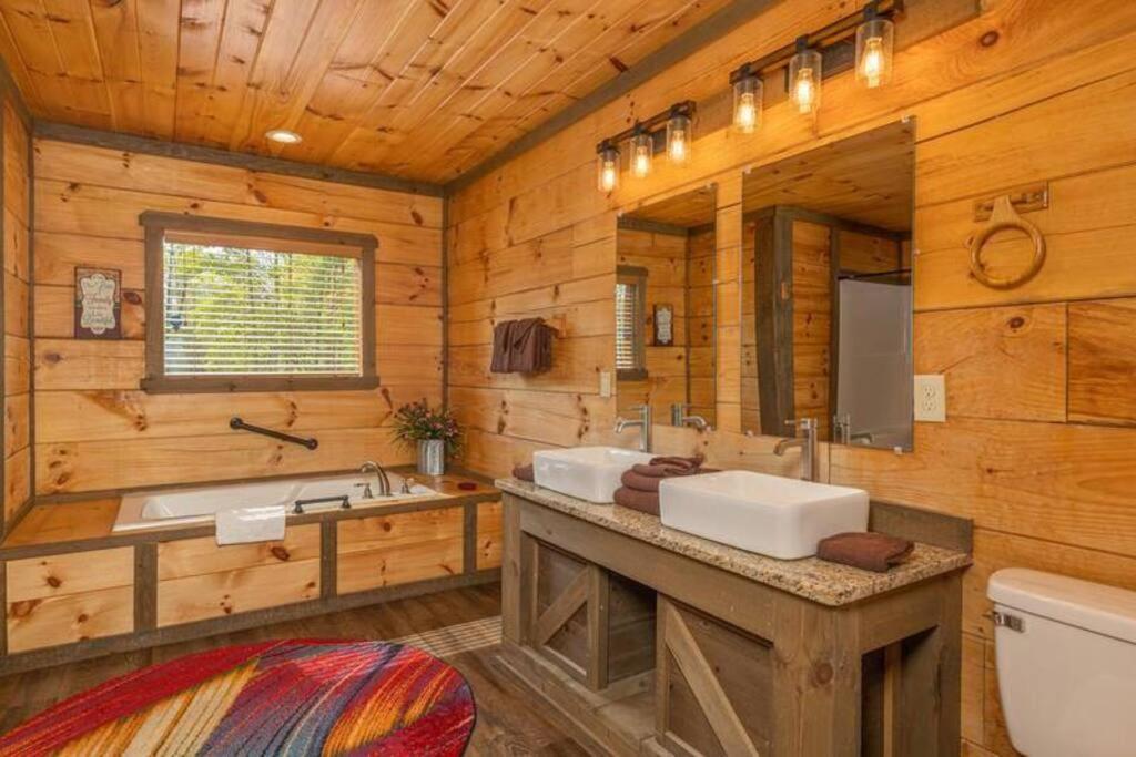 The Appalachian - Your Pigeon Forge Dream Cabin Sevierville Eksteriør billede